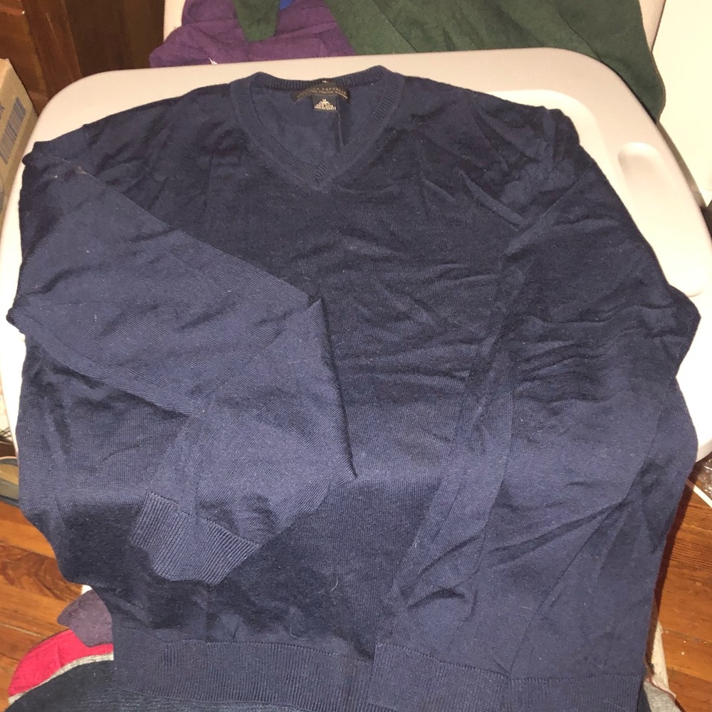 Men’s medium navy banana republic sweater